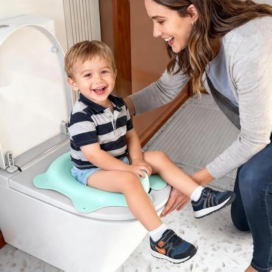 Travel Potty Seat for Toddler, Foldable Portable Potty Seat, BPA-Free Blue | SKYROKU, Fits Round & Oval Toilets, Non-Slip Base, 4 Suction Cups, Splash Guard, Travel Bag Included, Easy-Clean, Lightweight