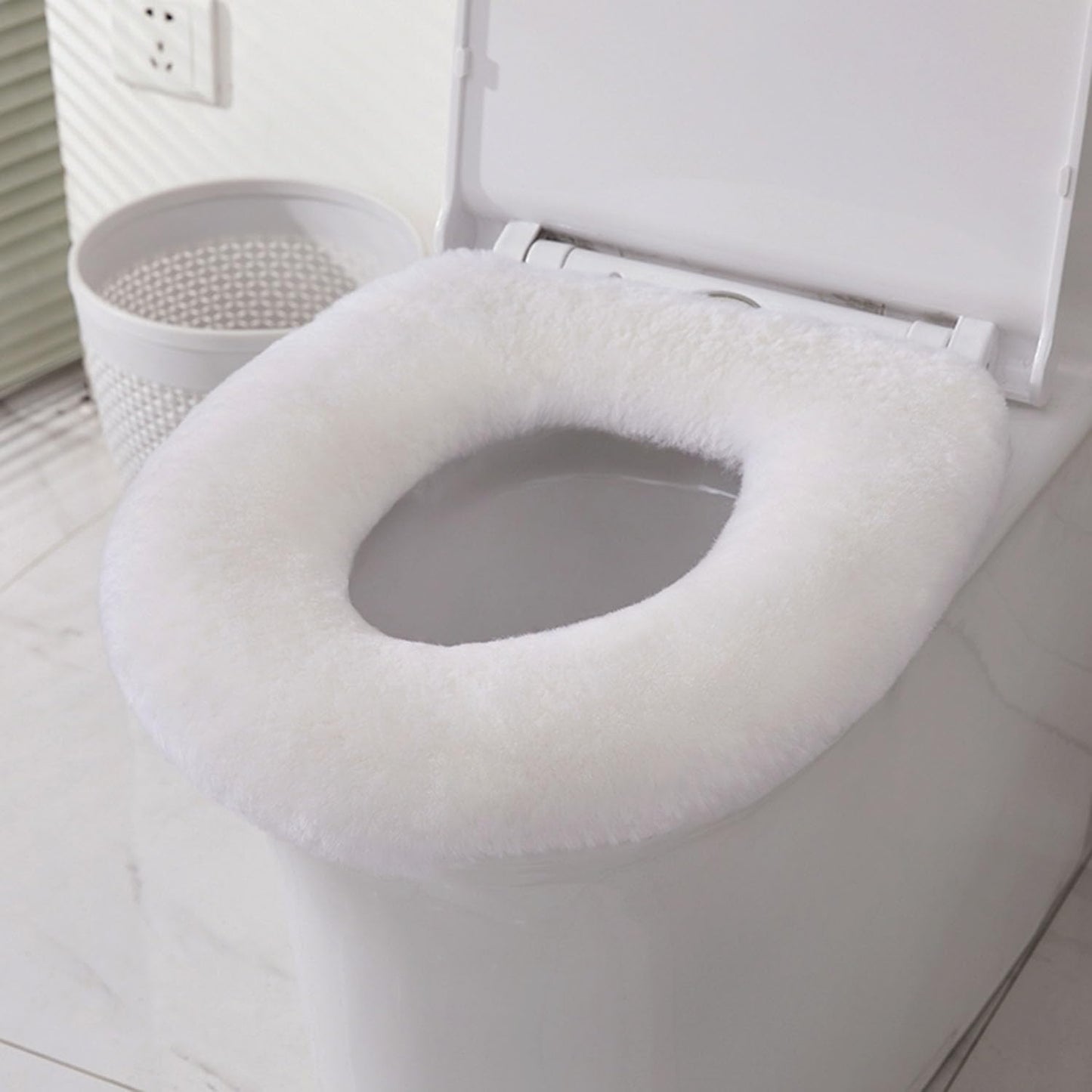 U&M Genuine Sheepskin Toilet Seat Cover Bathroom Soft Warm Reusable Real Fur Wool Toilet Seat Pads Easy Installation& Care
